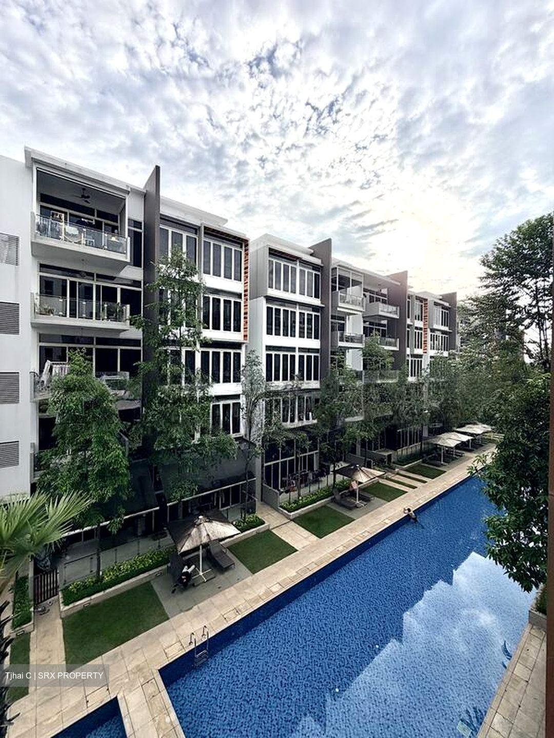 The Greenwich (D28), Condominium #565771631